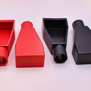 Cover for 1/0 to 2/0 gauge top post battery clamp